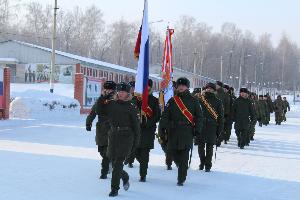 Молодогвардейки республики поздравили российских солдат Республика Башкортостан daVrQjDhKpQ.jpg