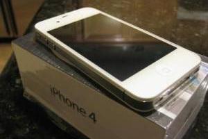 Куплю 2 получить 1 бесплатный новый iPhone 4G 32GB и Apple IPAD 2 64GB Wi-Fi + 3G Город Уфа