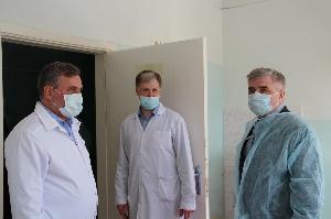 Михаил Закомалдин побывал в 8 городской больнице, где будут лечить инфицированных коронавирусом Республика Башкортостан IMG_8916.JPG