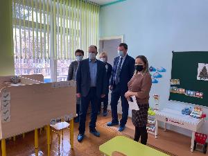Алексей Касьянов проверил работу дошкольных учреждений, отремонтированных в рамках федеральных программ детсад 2.jpg